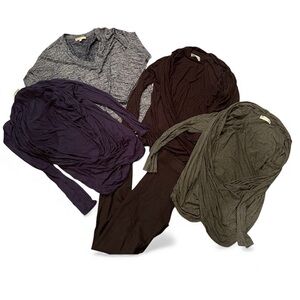 Women’s SZ S Clothing Bundle 4 Tops/1 Pair of Blk Leggings/Joan Vaas/Max Studio